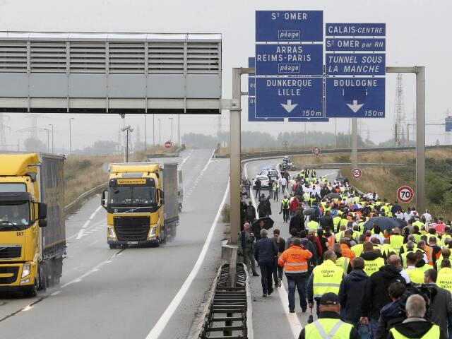 Calais, protest