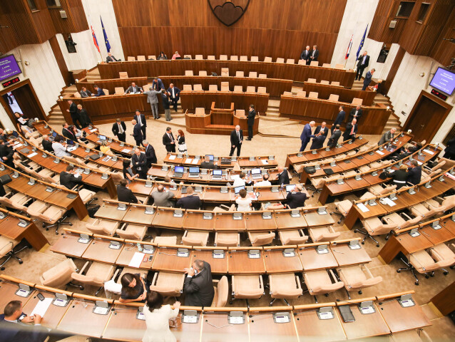 parlament, zasadnutie, schôdza, NRSR
