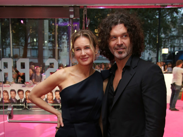Renee Zellweger a jej partner - hudobník Doyle Bramhall II