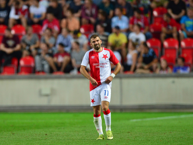 Levan Kenija, Slavia Praha, Čiňania