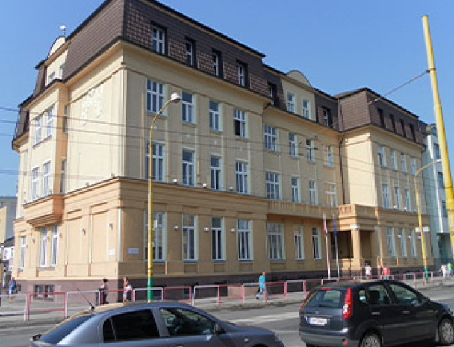 firmy, budova, okresný súd, žilina