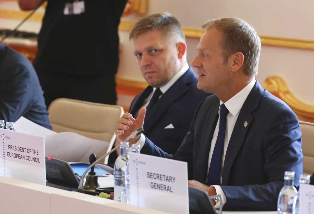 summit EÚ v Bratislave, Fico, Tusk