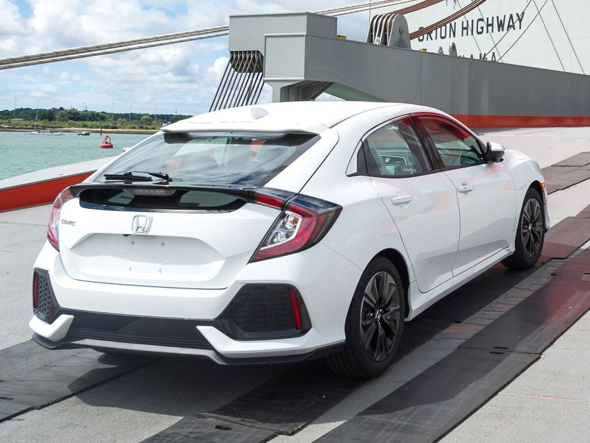 Honda Civic Hatchback - 2016