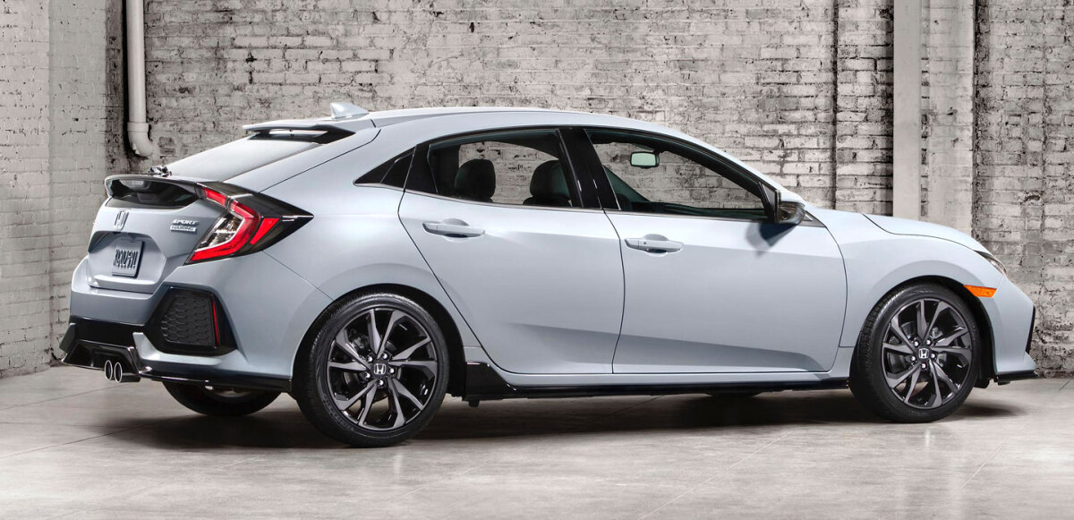 Honda Civic Hatchback - 2016