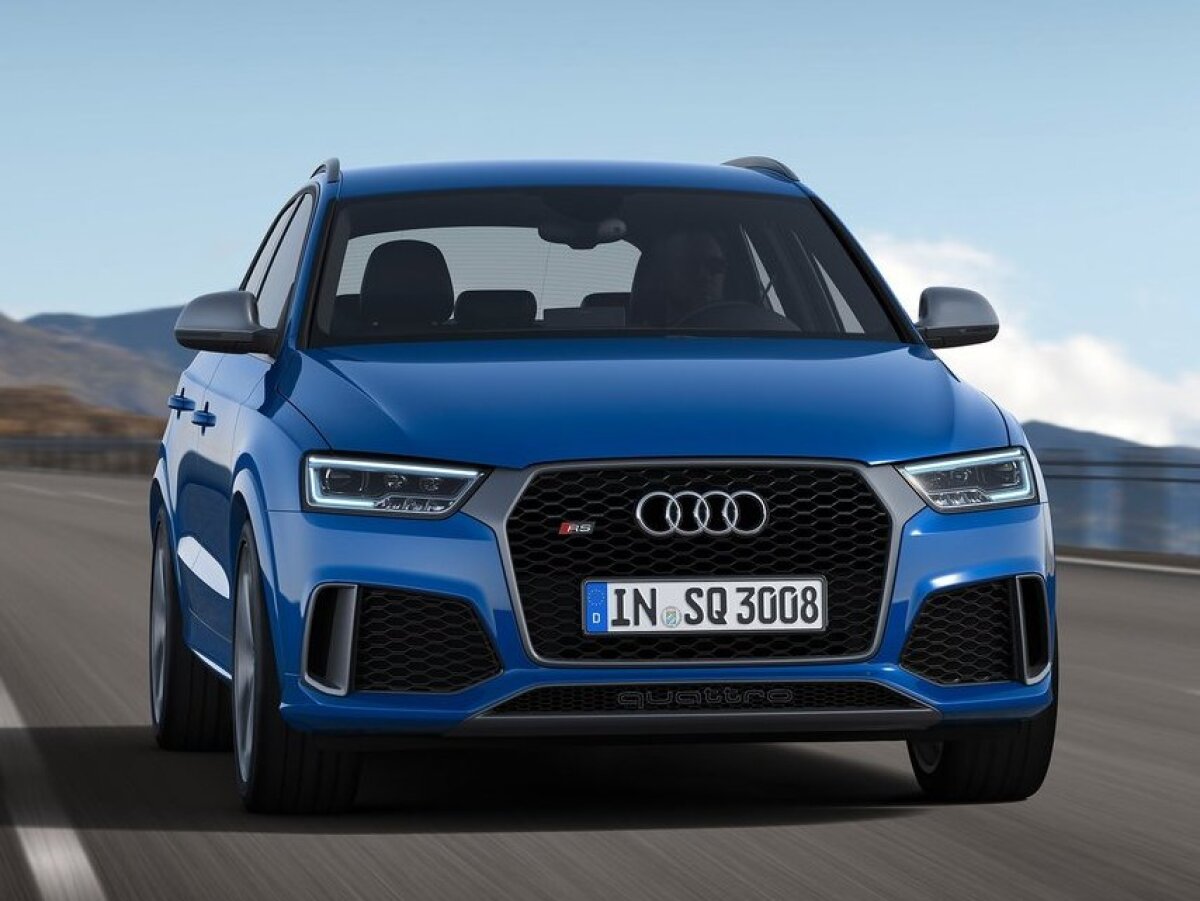 Audi RS Q3 performance - 2016