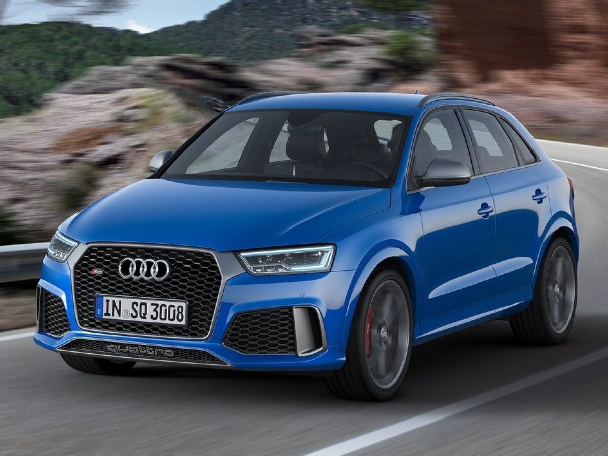 Audi RS Q3 performance - 2016