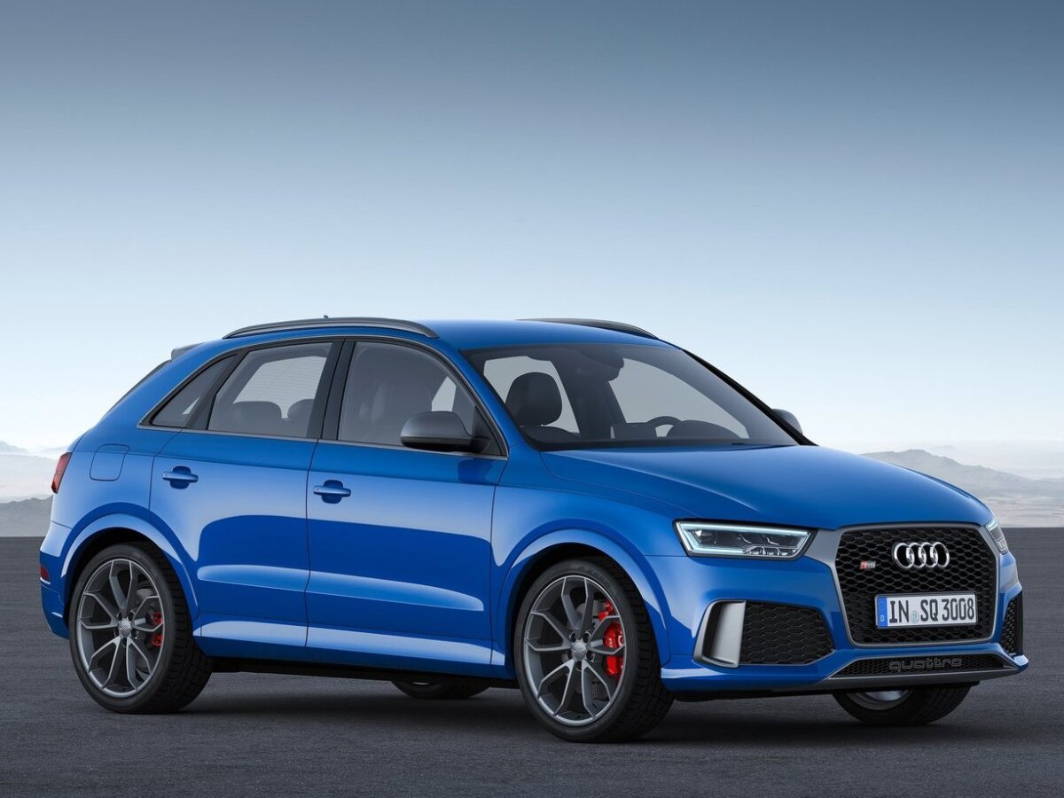Audi RS Q3 performance - 2016
