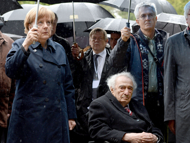 Max Mannheimer, Angela Merkelová, holokaust