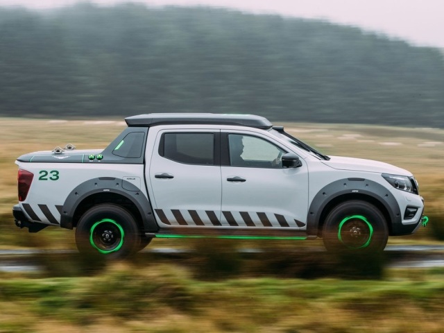 Nissan-Navara En Guard Concept-2016-1024-08