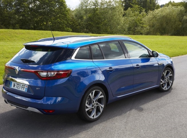 Renault-Megane Estate-2017-1024-0e  1 