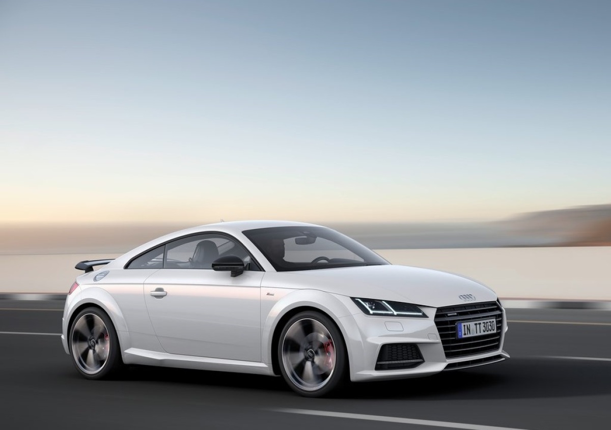 Audi-TT Coupe S line competition-2017-1024-02