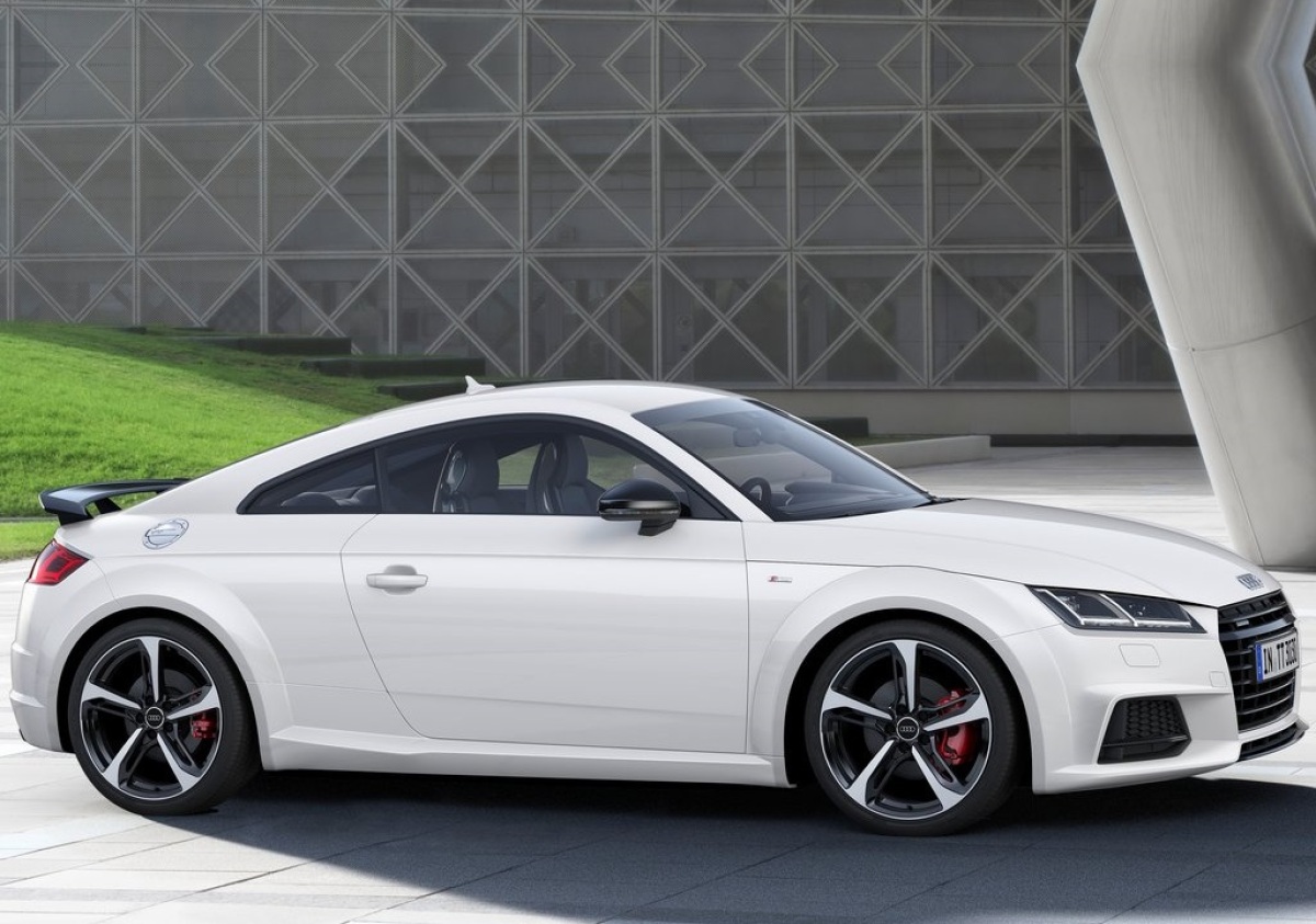 Audi-TT Coupe S line competition-2017-1024-03