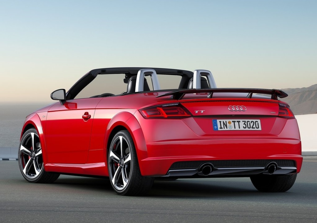 Audi-TT Roadster S line competition-2017-1024-03