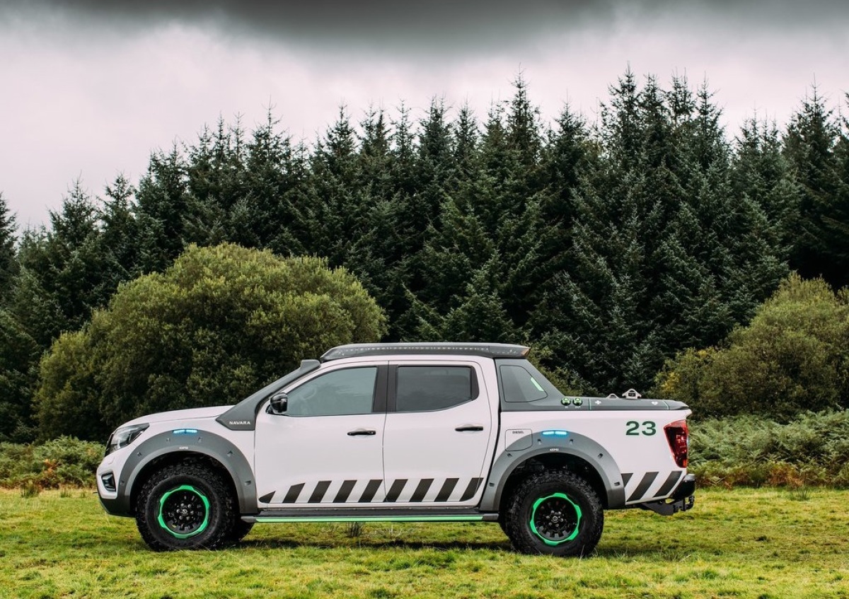 Nissan-Navara En Guard Concept-2016-1024-07