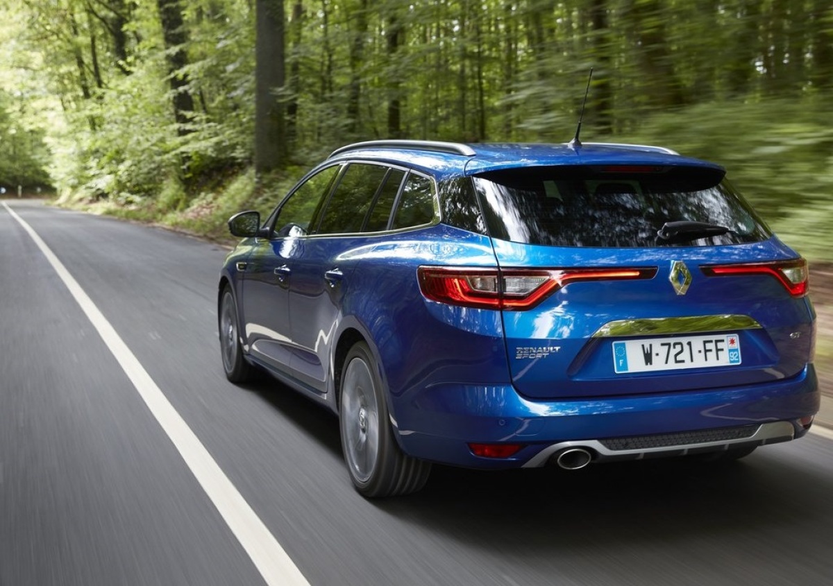 Renault-Megane Estate-2017-1024-19