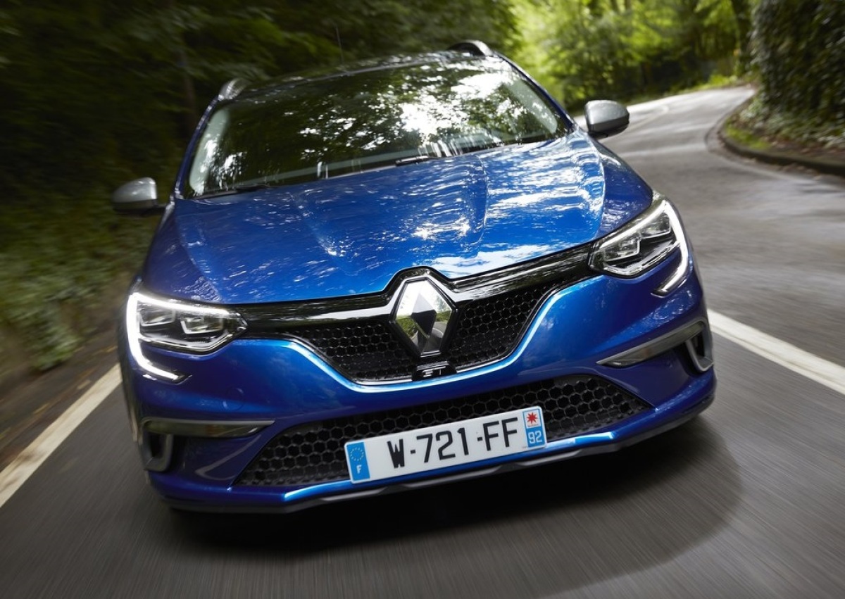 Renault-Megane Estate-2017-1024-26