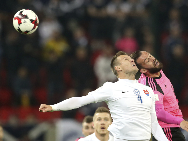 Ján Ďurica, Steven Fletcher