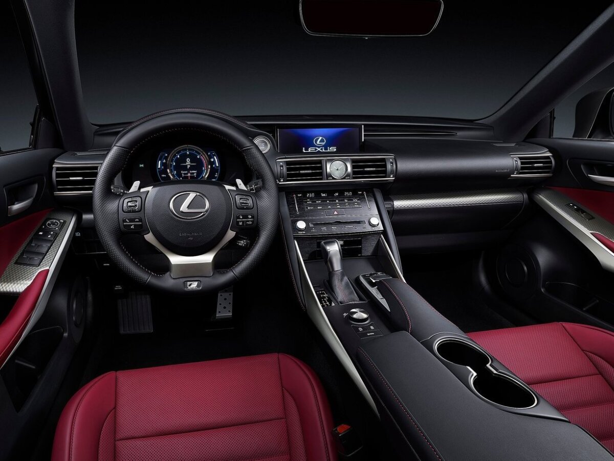 Lexus IS - 2016
