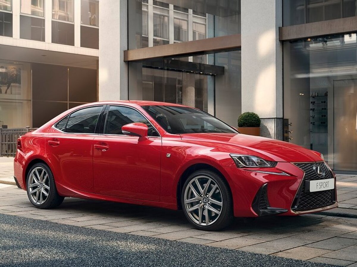 Lexus IS - 2016