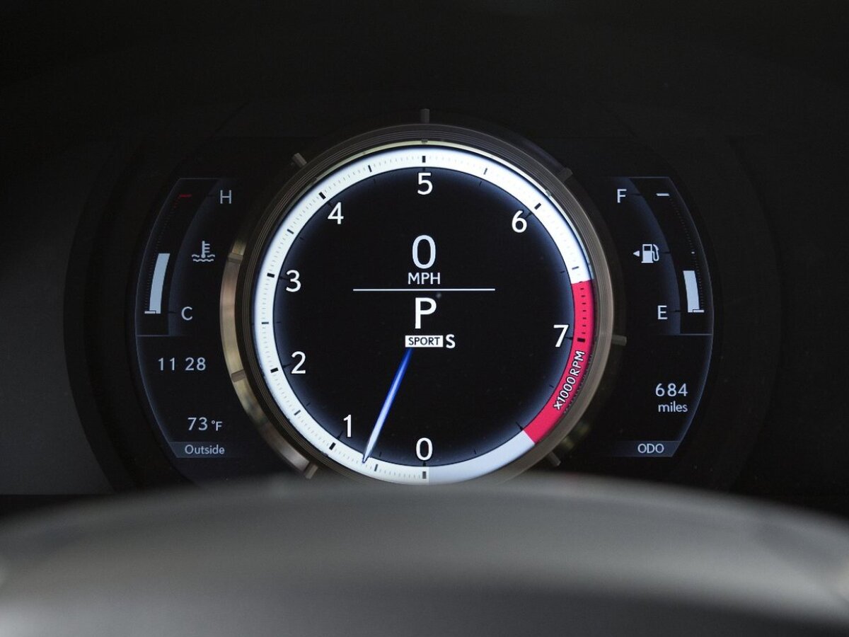 Lexus IS - 2016