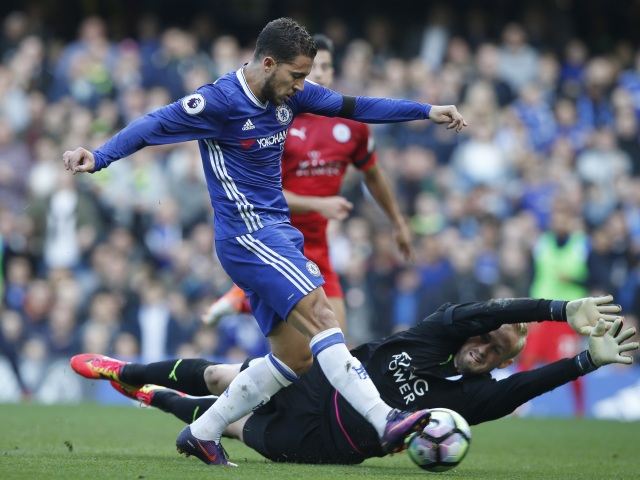 Eden Hazard, Kasper Schmeichel