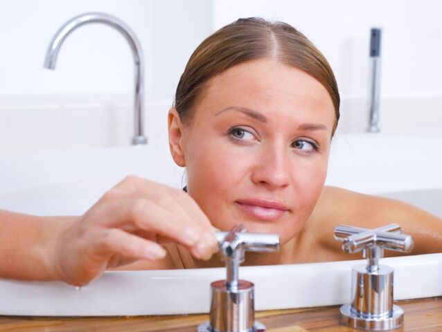kúpele, kúpelňa, vaňa, relax, kohútik, kúpanie, umývanie, hygiena,