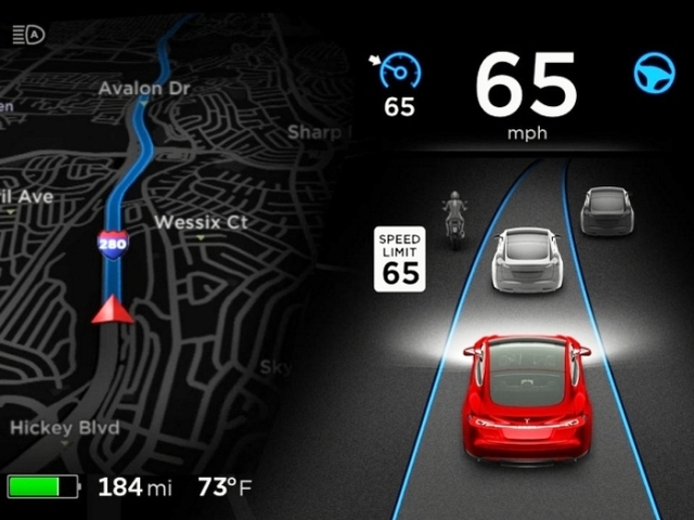 Tesla - Autopilot