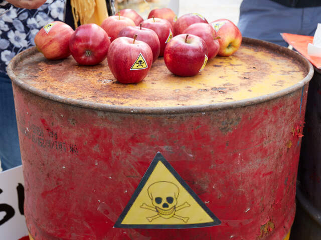 PROTEST: Proti toxickej skládke vo Vrakuni