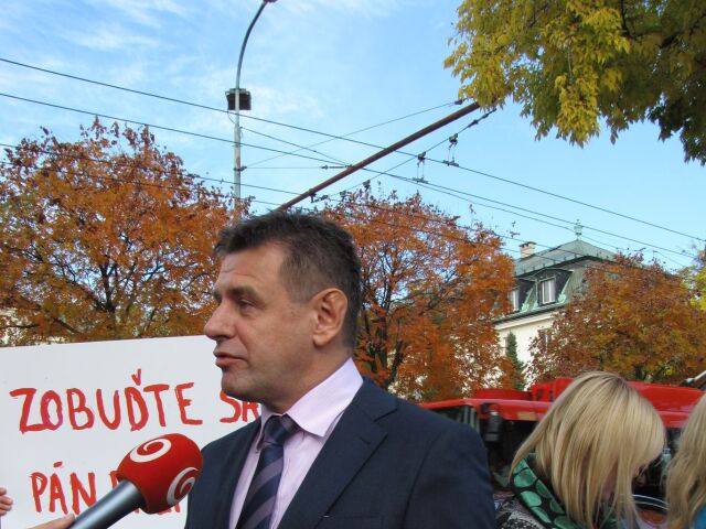 protest, skládka