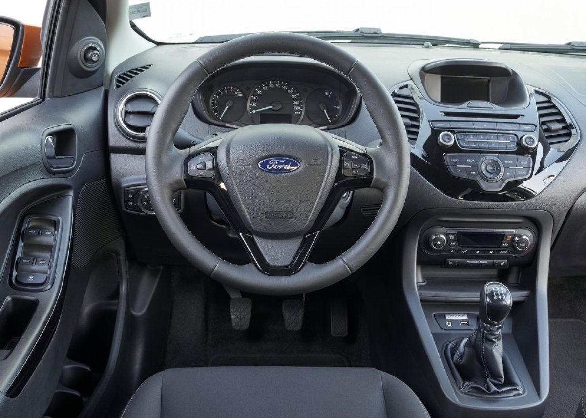 Ford-Ka plus-2017-1024-34