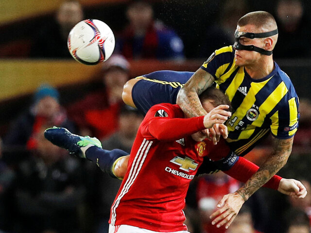 Martin Škrtel, Wayne Rooney