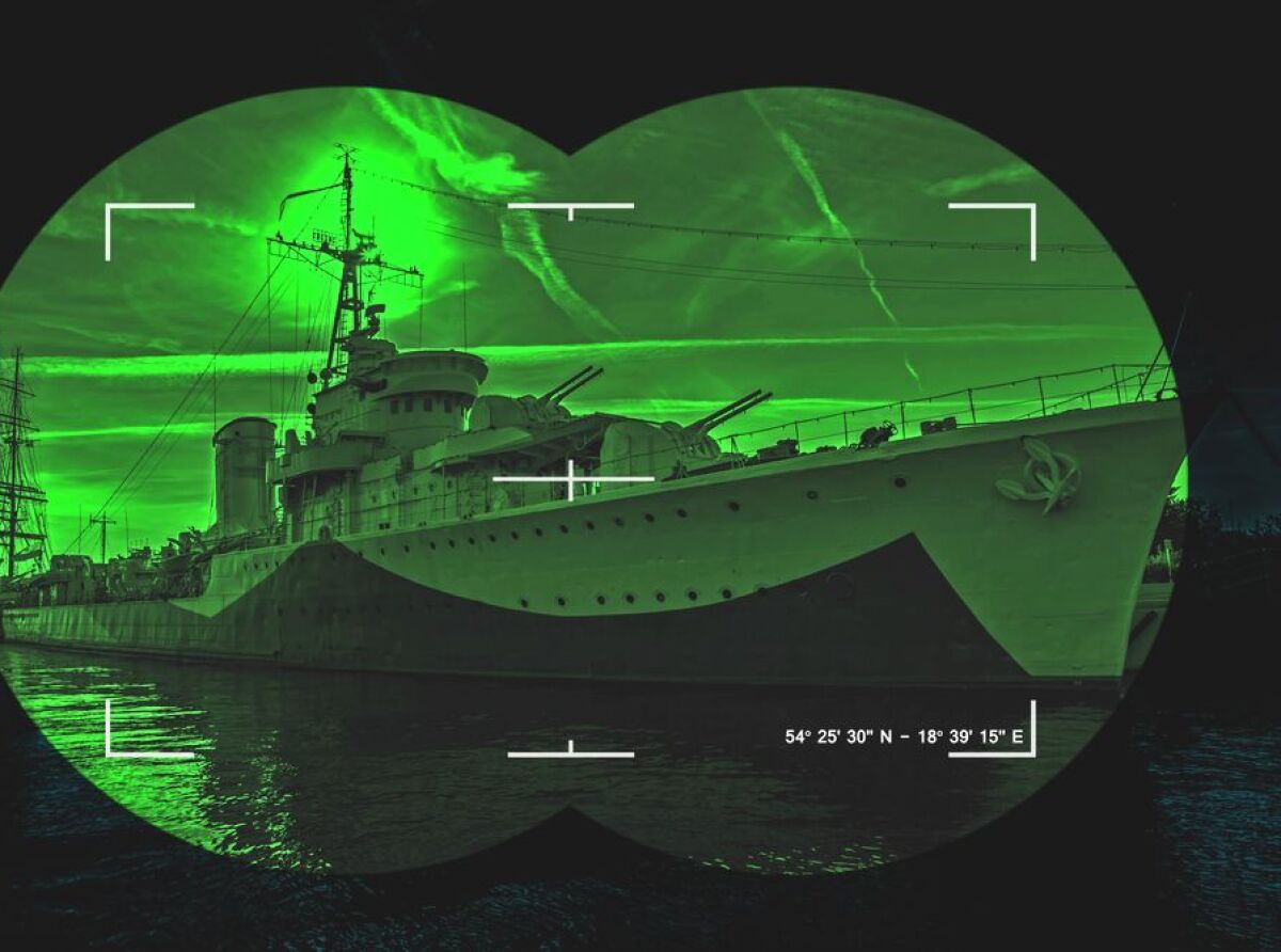 vojenská loď, armáda, námorníctvo, noc, ďalekohľad, nočné videnie, plavidlo,  bojová loď, battleship, námorný úrad, more, oceán, tma