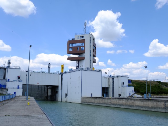 Gabčíkovo, vodné dielo gabčíkovo, plavebné komory,
