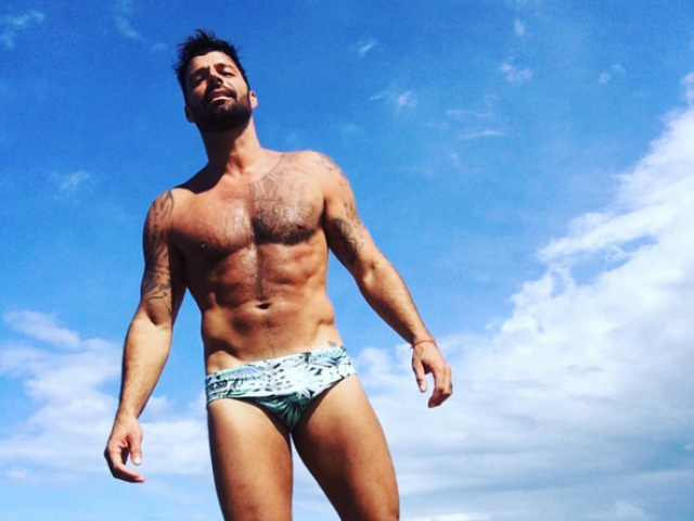 Spevák Ricky Martin na zábere z Instagramu.
