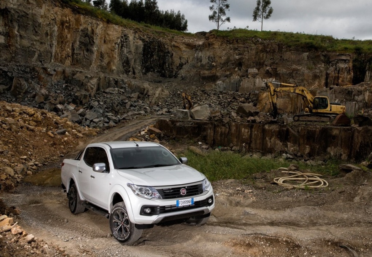 Fiat-Fullback-2016-1024-17
