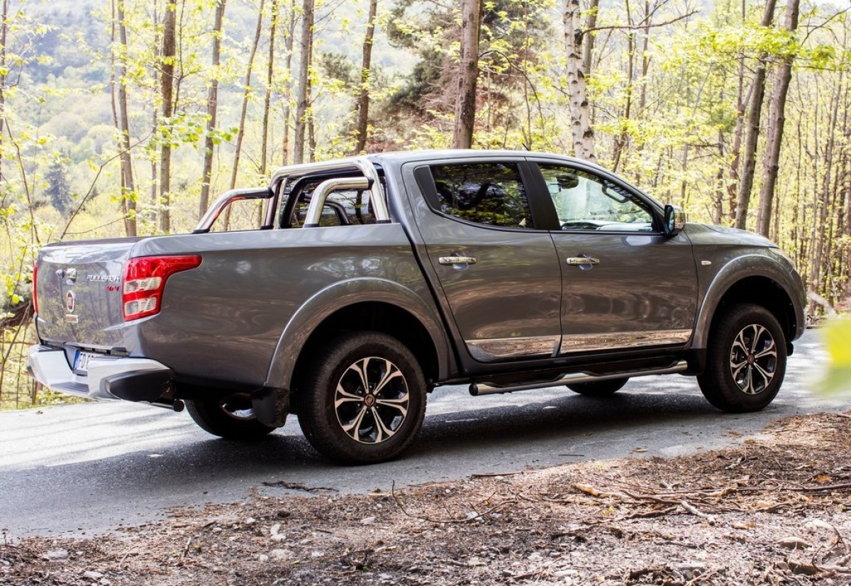 Fiat-Fullback-2016-1024-2b