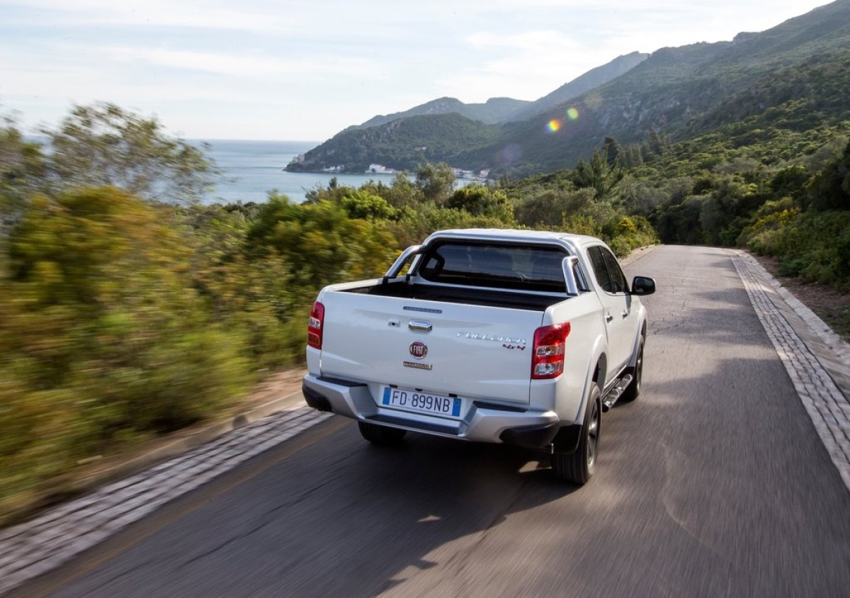 Fiat-Fullback-2016-1024-31