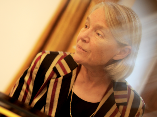 Daniela Varinska  klavir