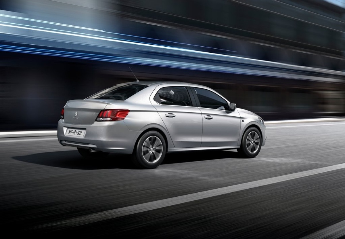 Peugeot-301-2017-1024-07