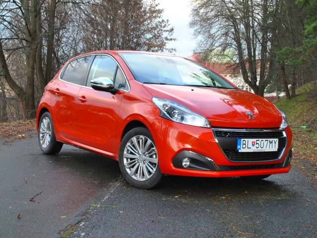 Peugeot 208