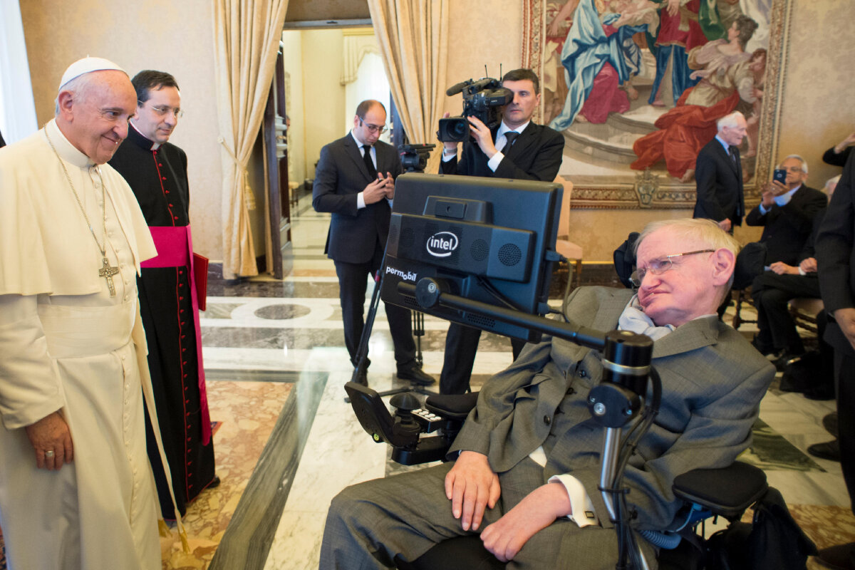 Pápež František, Stephen Hawking