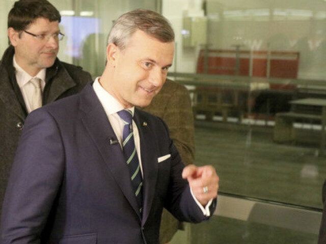 Norbert Hofer, Rakúsko