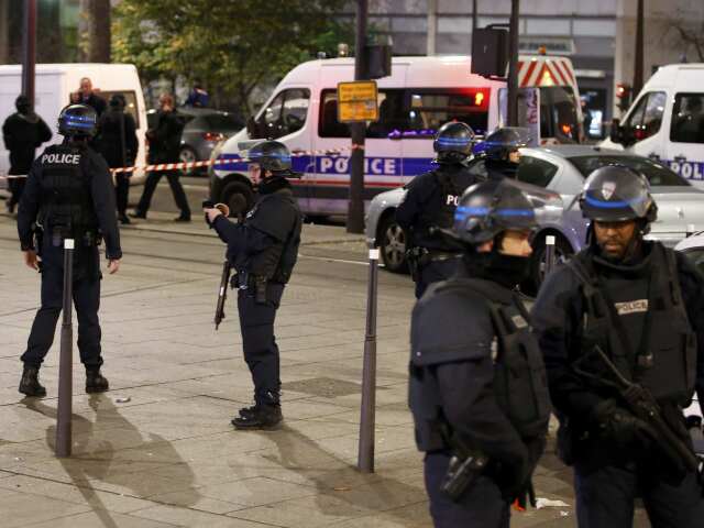 paríž, rukojemnícka dráma, polícia,