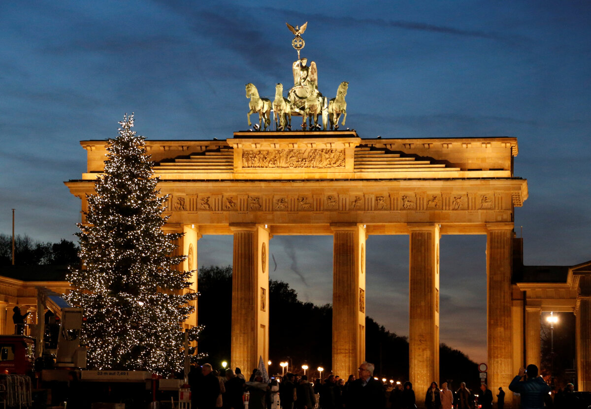 Berlín, Vianoce, stromček, Brandenburská brána