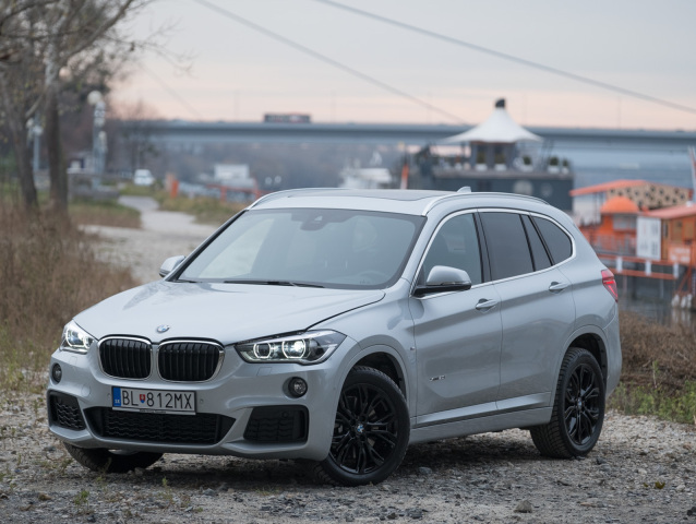 BMW X1 20i