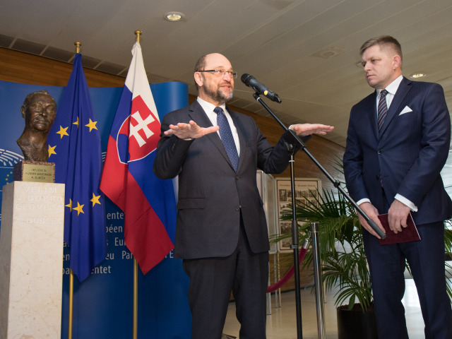 Fico, Schulz