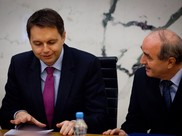 guvernér NBS Jozef Makúch, Peter Kažimír