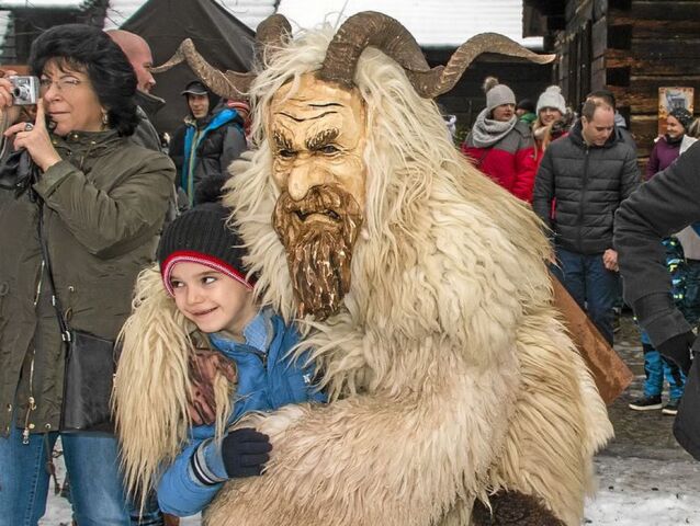 Rožnov pod Radhoštěm, čerti, advent,