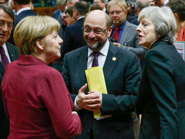 EÚ, summit, merkelová, mayová, schulz