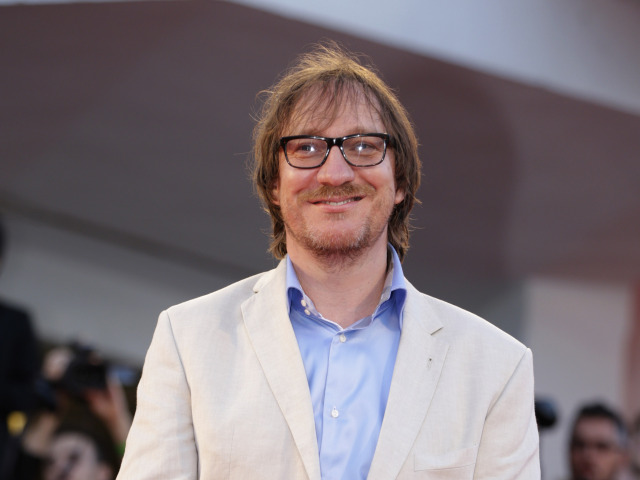 Herec David Thewlis na archívnom zábere.
